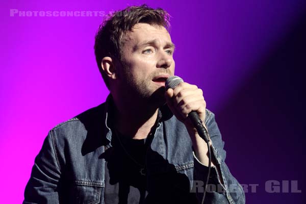 DAMON ALBARN - 2014-07-09 - PARIS - Salle Pleyel - Damon Albarn
